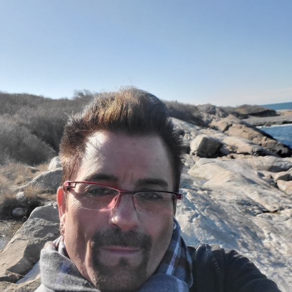 Meet your Posher, Dennis - Picture 11 of 16